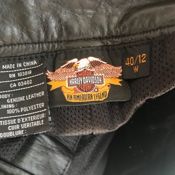 Harley Davidson Leather Jacket and Pants - Picture 4 of 4
